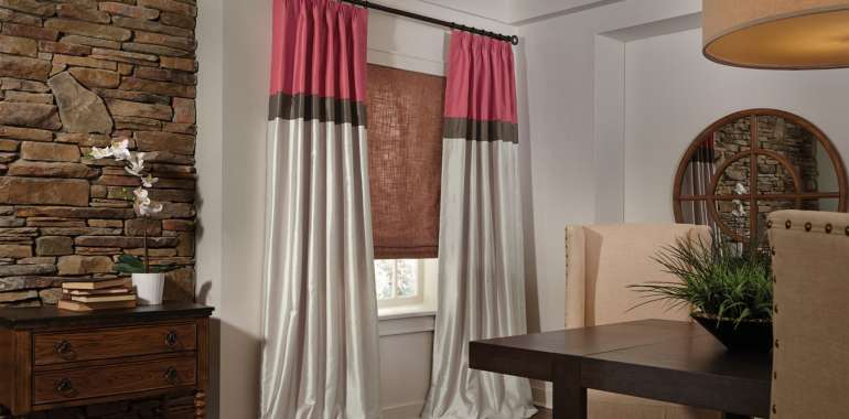 DRAPERIES SILK SWAGSWITH PANELS